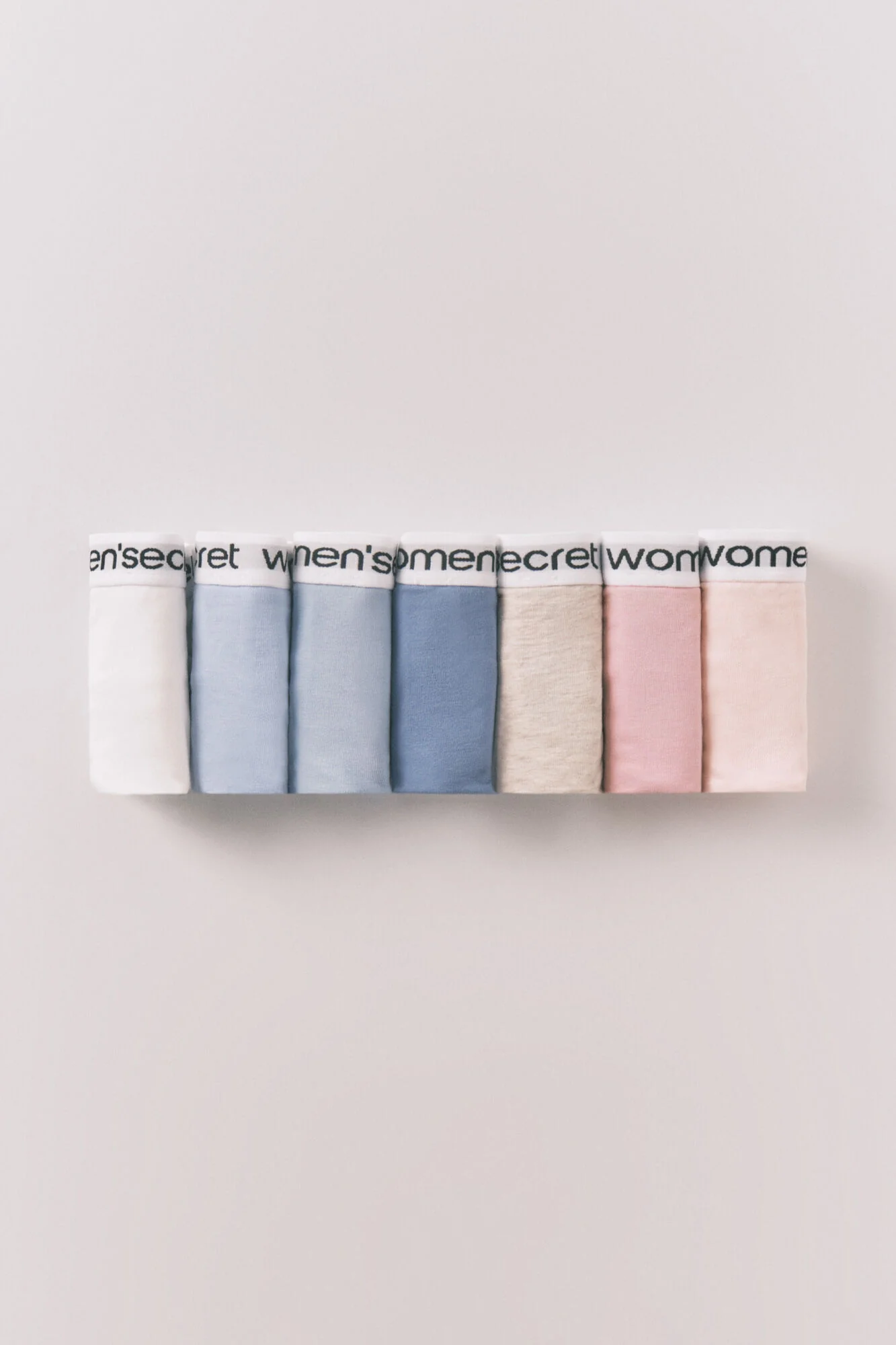 7-pack cotton logo thongs - Image 2
