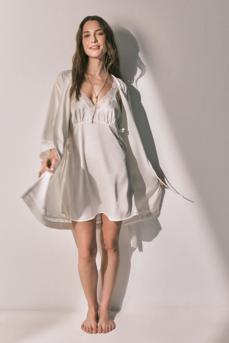 Beige satin long robe - Image 5