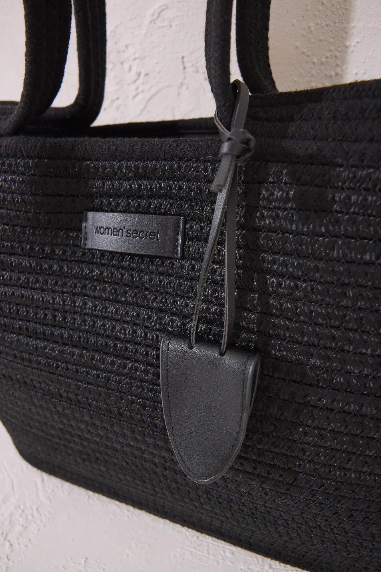Black raffia basket bag bag - Image 4