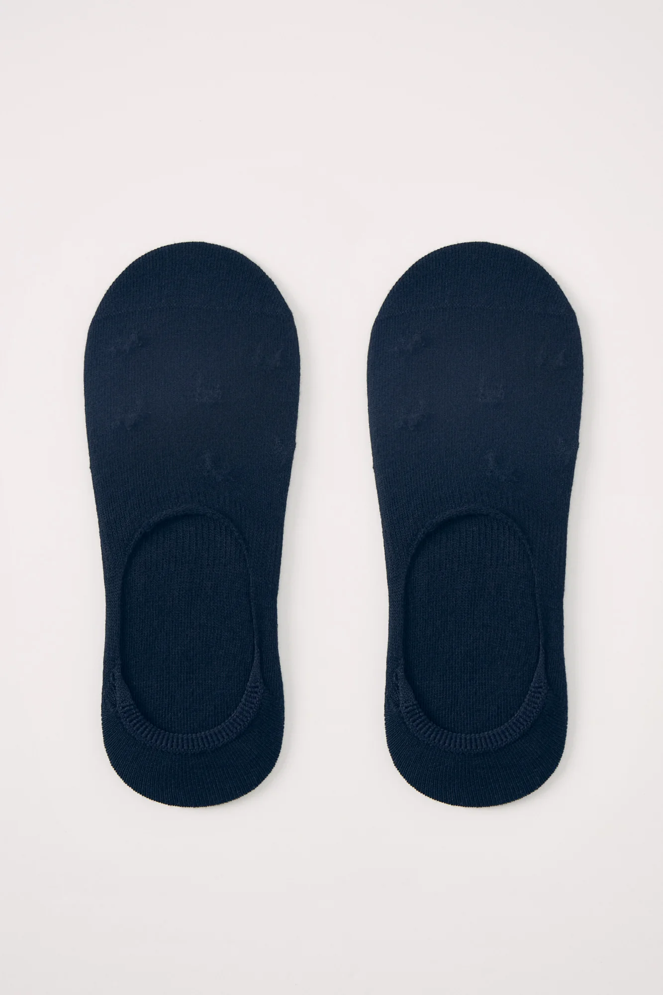 Black star invisible socks - Image 2