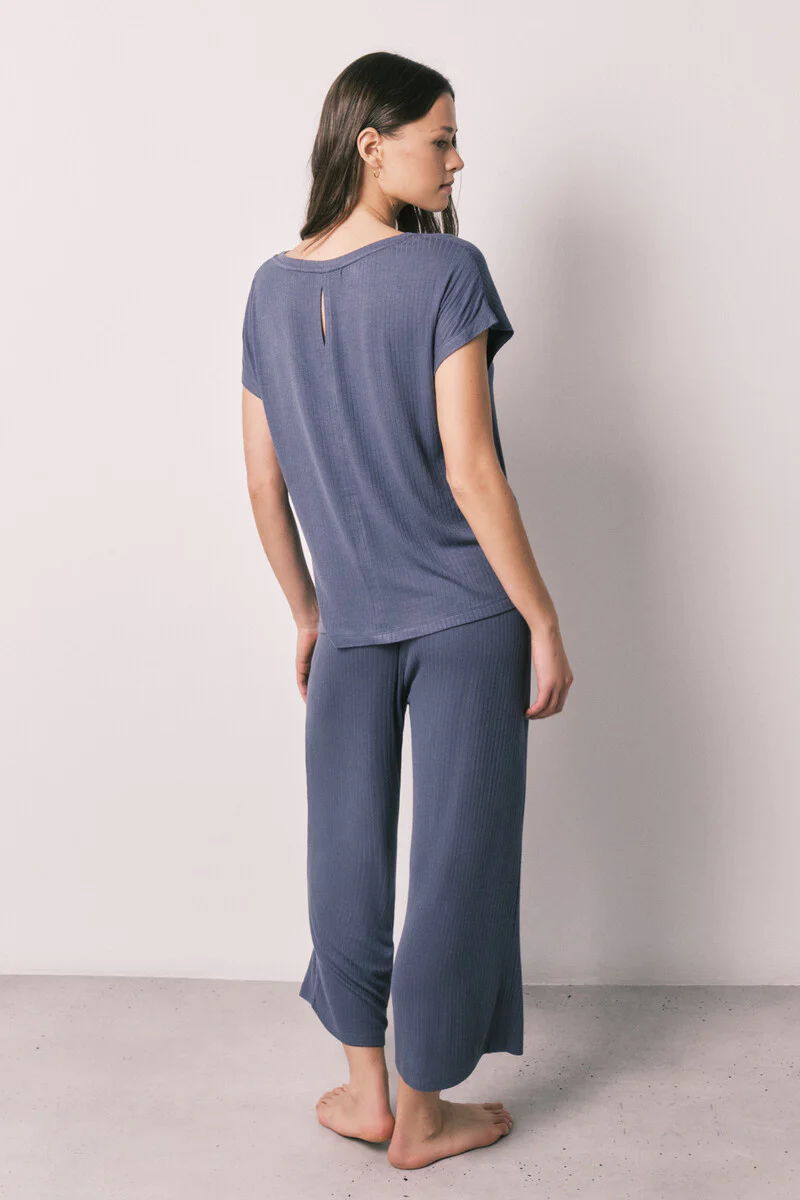 Blue soft viscose capri pajamas - Image 6