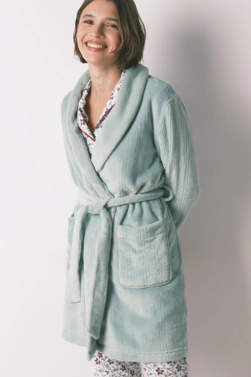 Fleece fabric crossover midi robe - Image 3