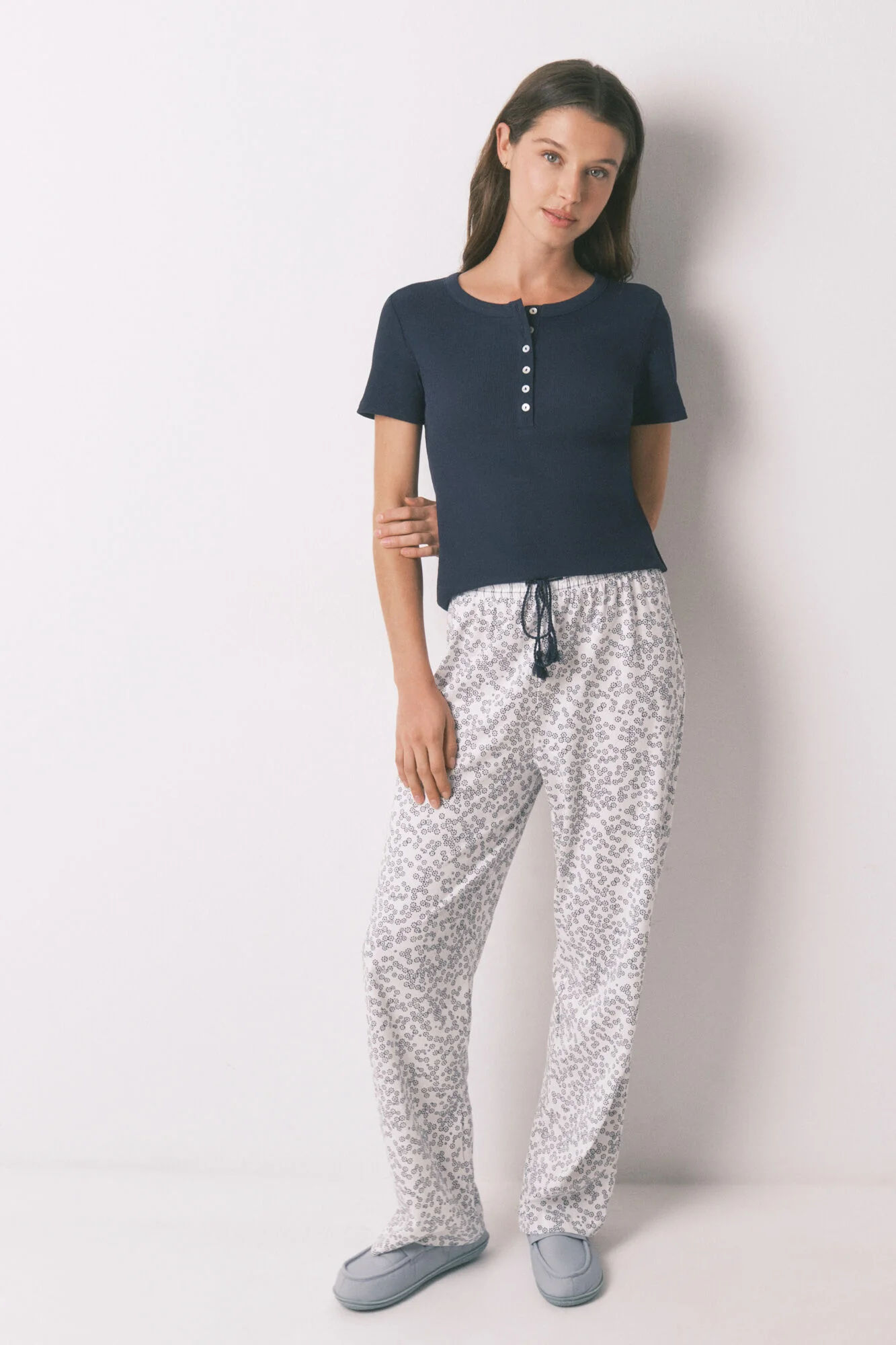Floral print cotton long trousers - Image 4