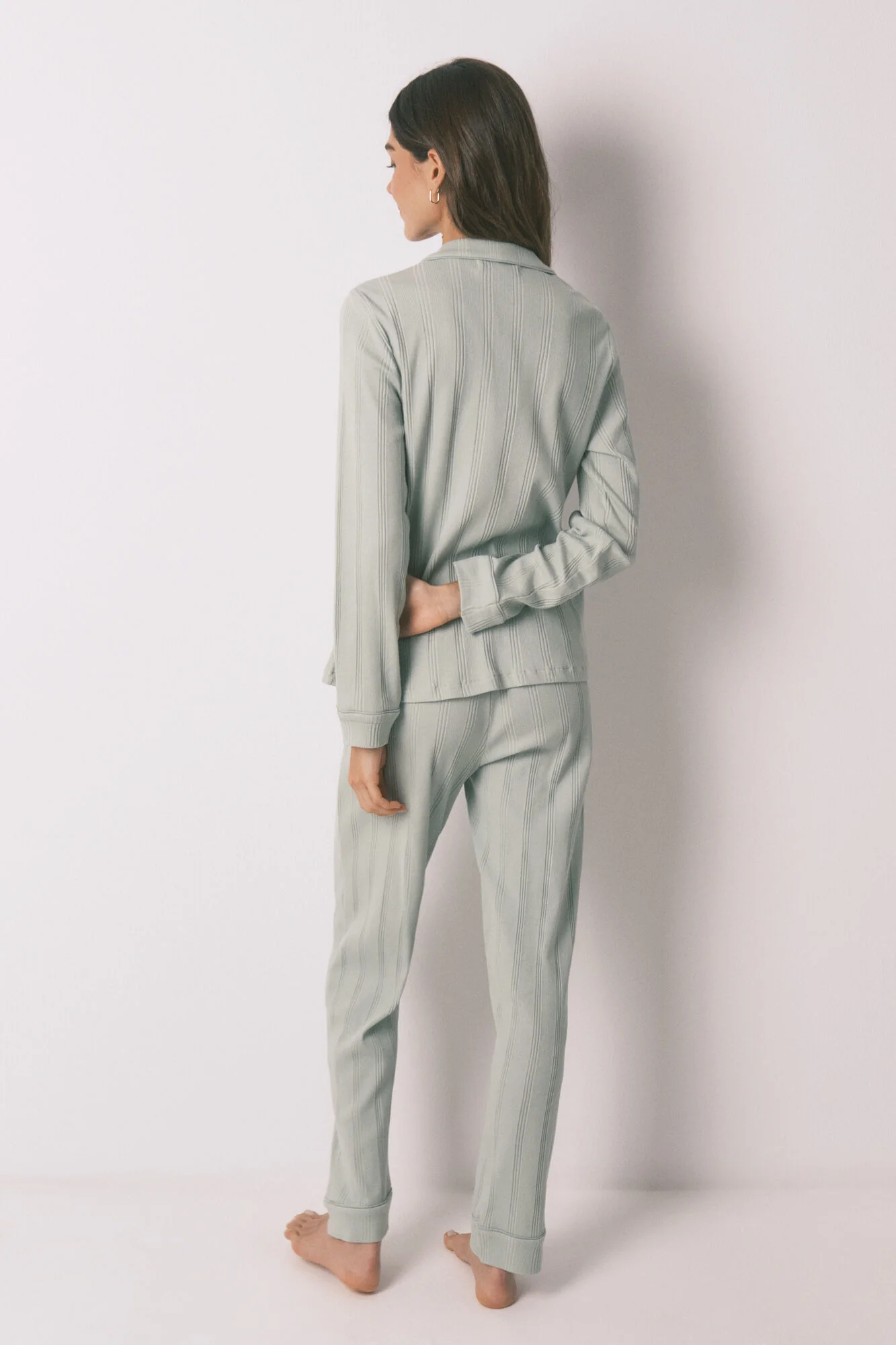 Green ribbed cotton long classic pyjamas - Image 2