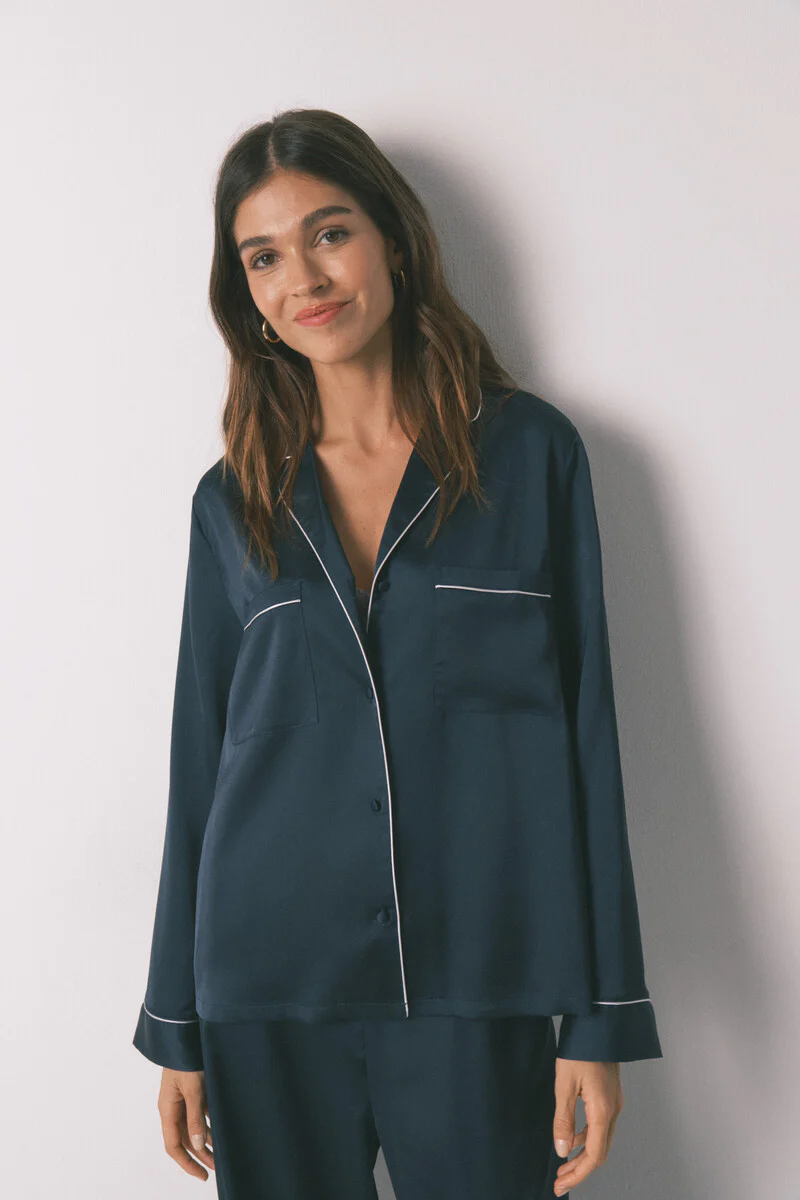 Long blue satin classic pyjamas - Image 6