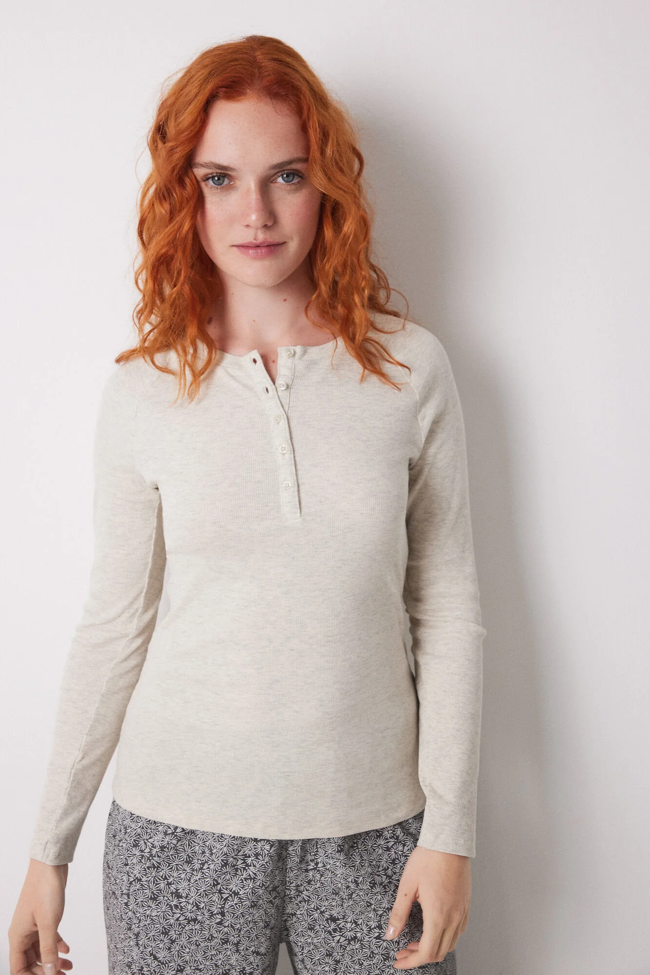 Long sleeve ribbed T-shirt in sand