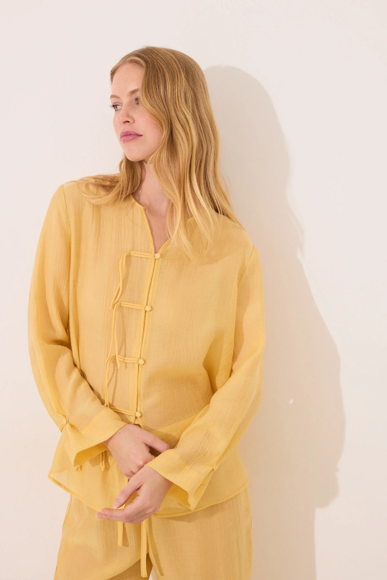 Long yellow satin classic pyjamas - Image 8