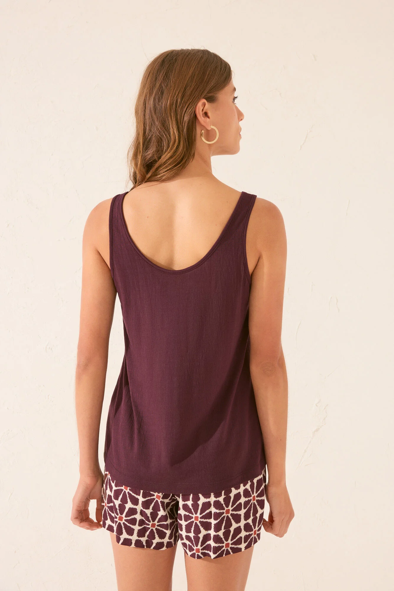 Maroon viscose vest top - Image 3