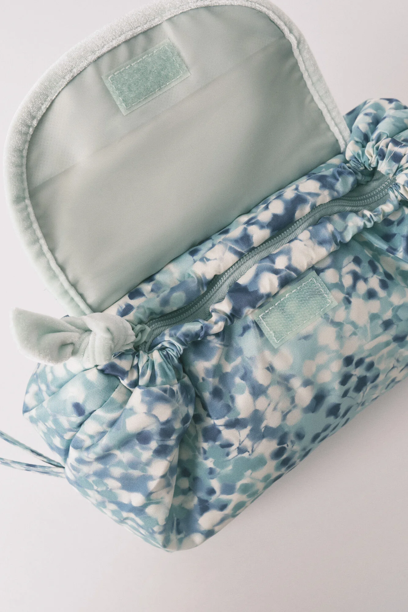 Medium multicoloured floral vanity case - Image 4
