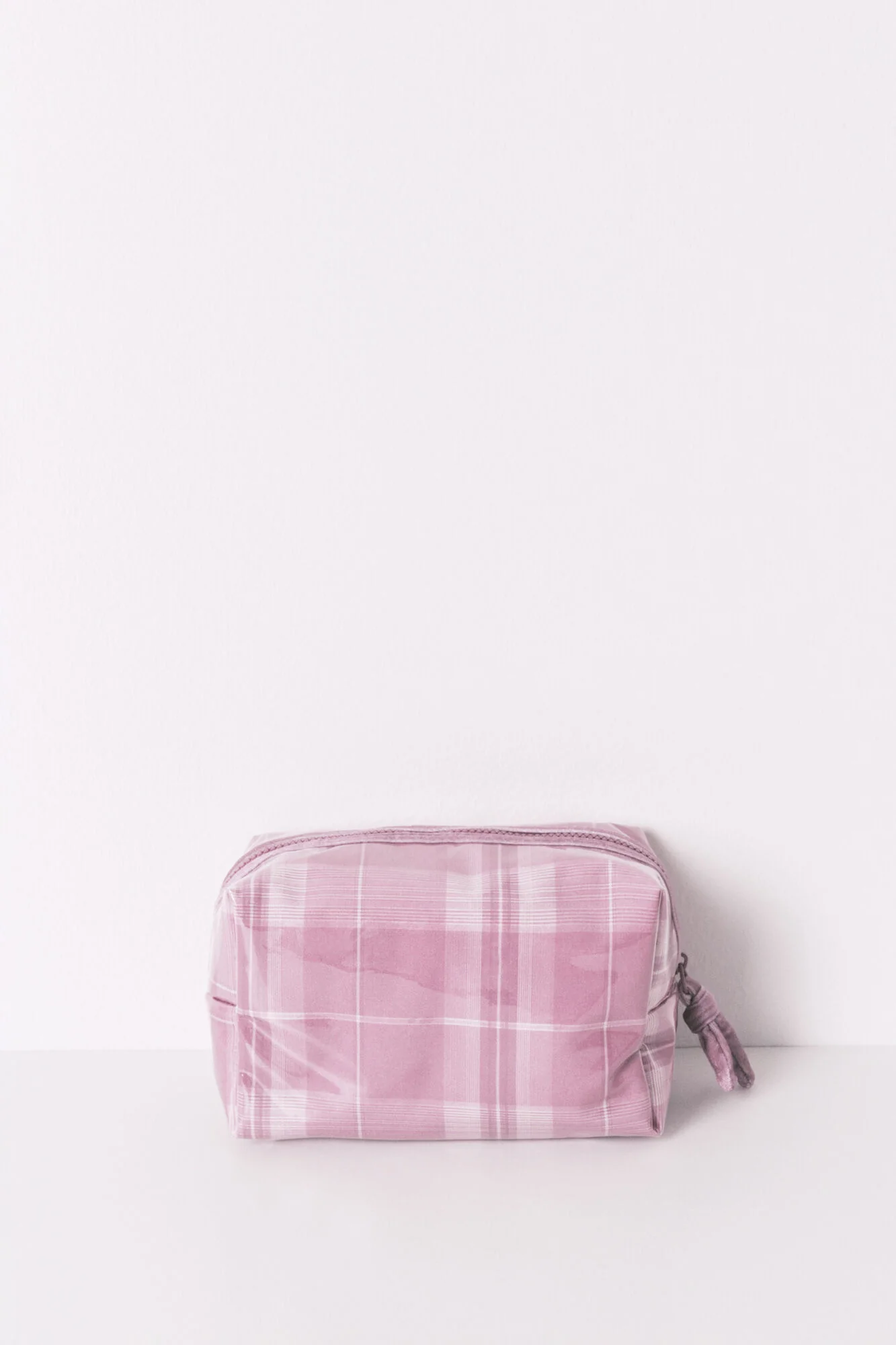 Medium pink checkered print vanity case - Image 2