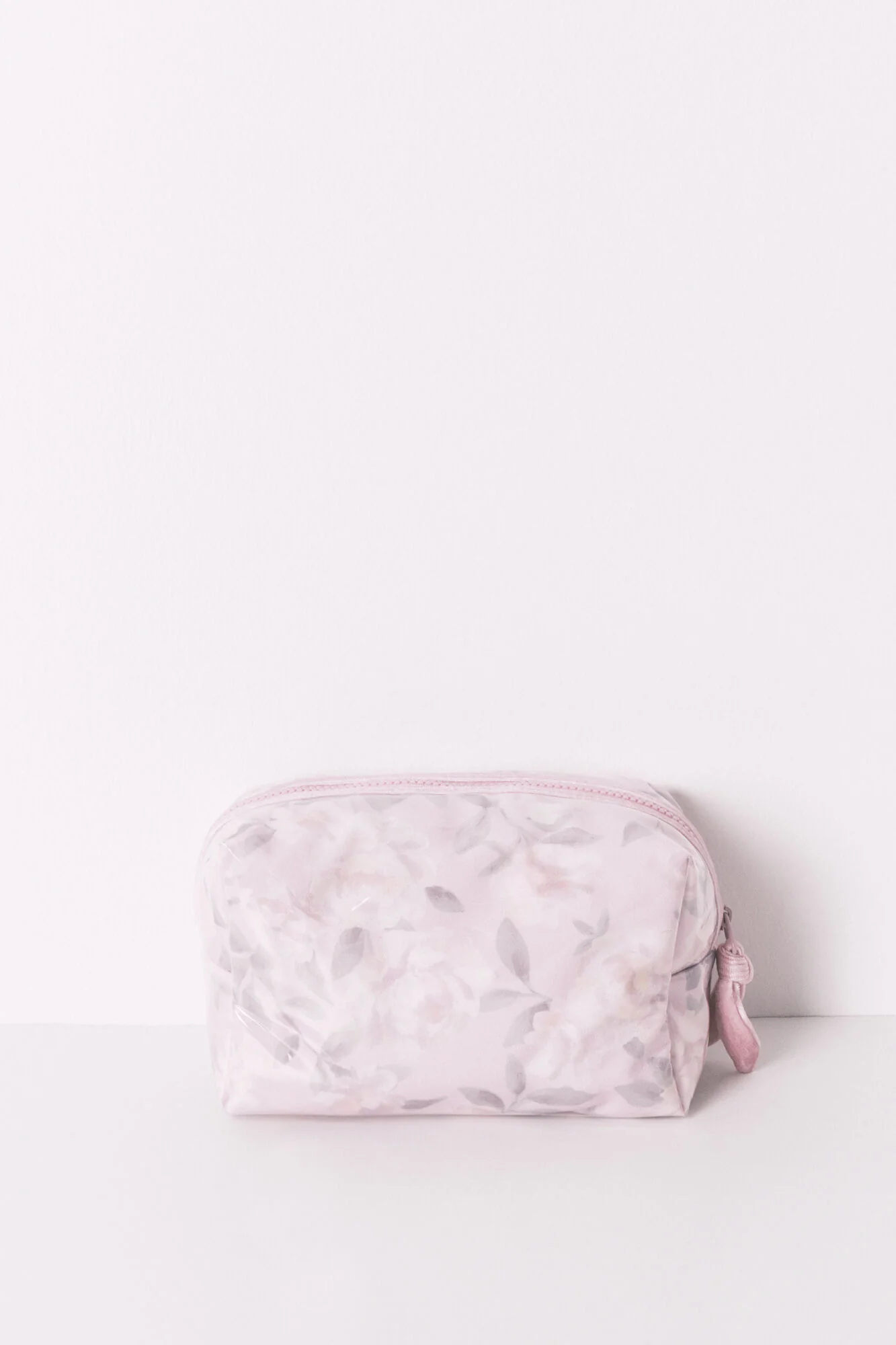 Medium pink flower print vanity case - Image 2