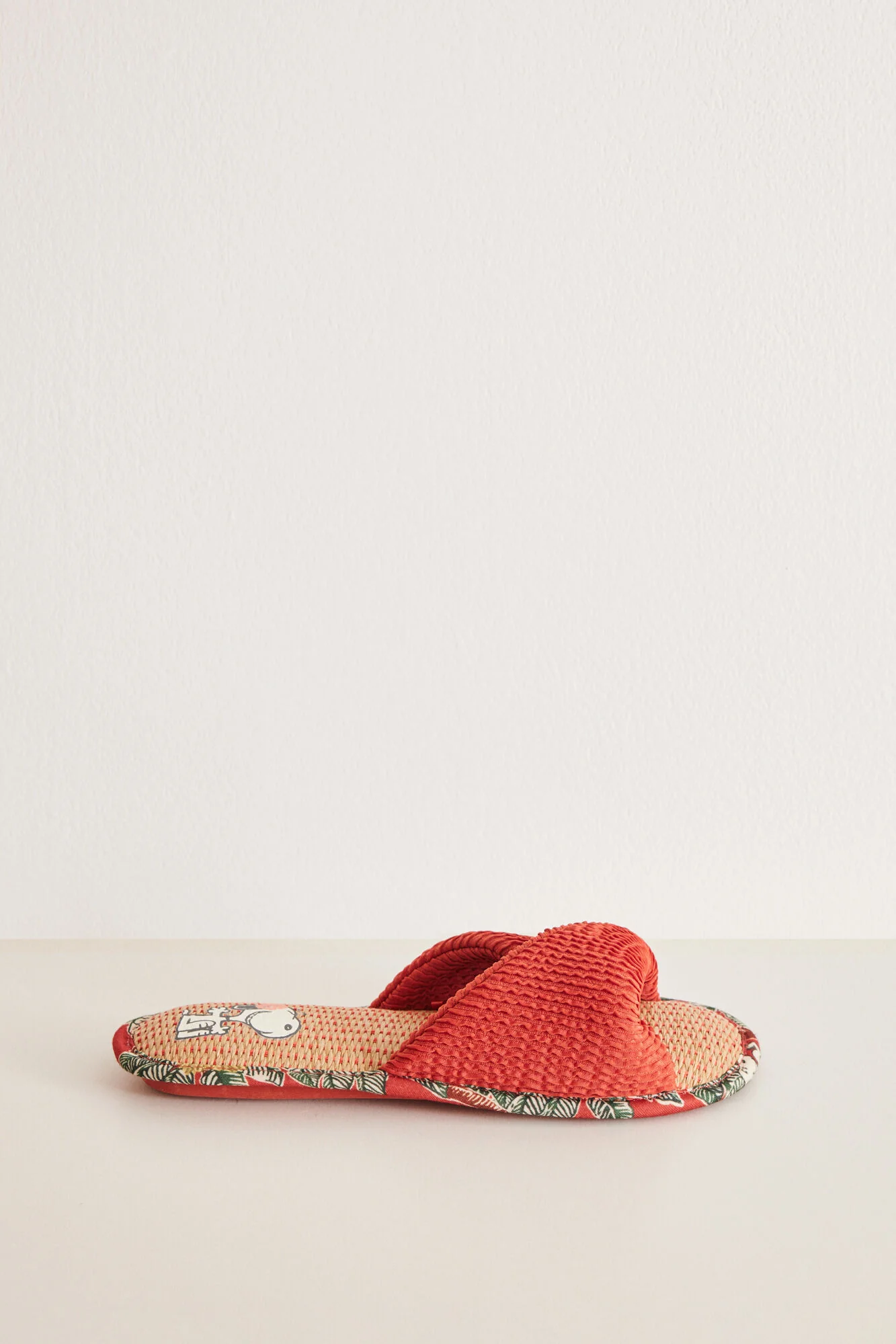 Orange slippers - Image 3