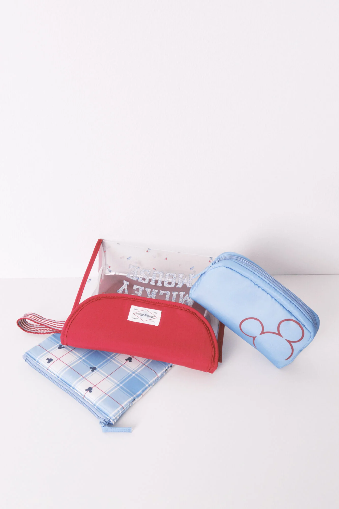 Pack of 3 red Mickey toiletry bags - Image 2