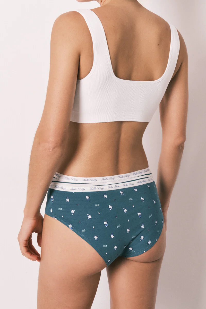 Pack of 7 cotton briefs with Hello Kitty print - Image 4