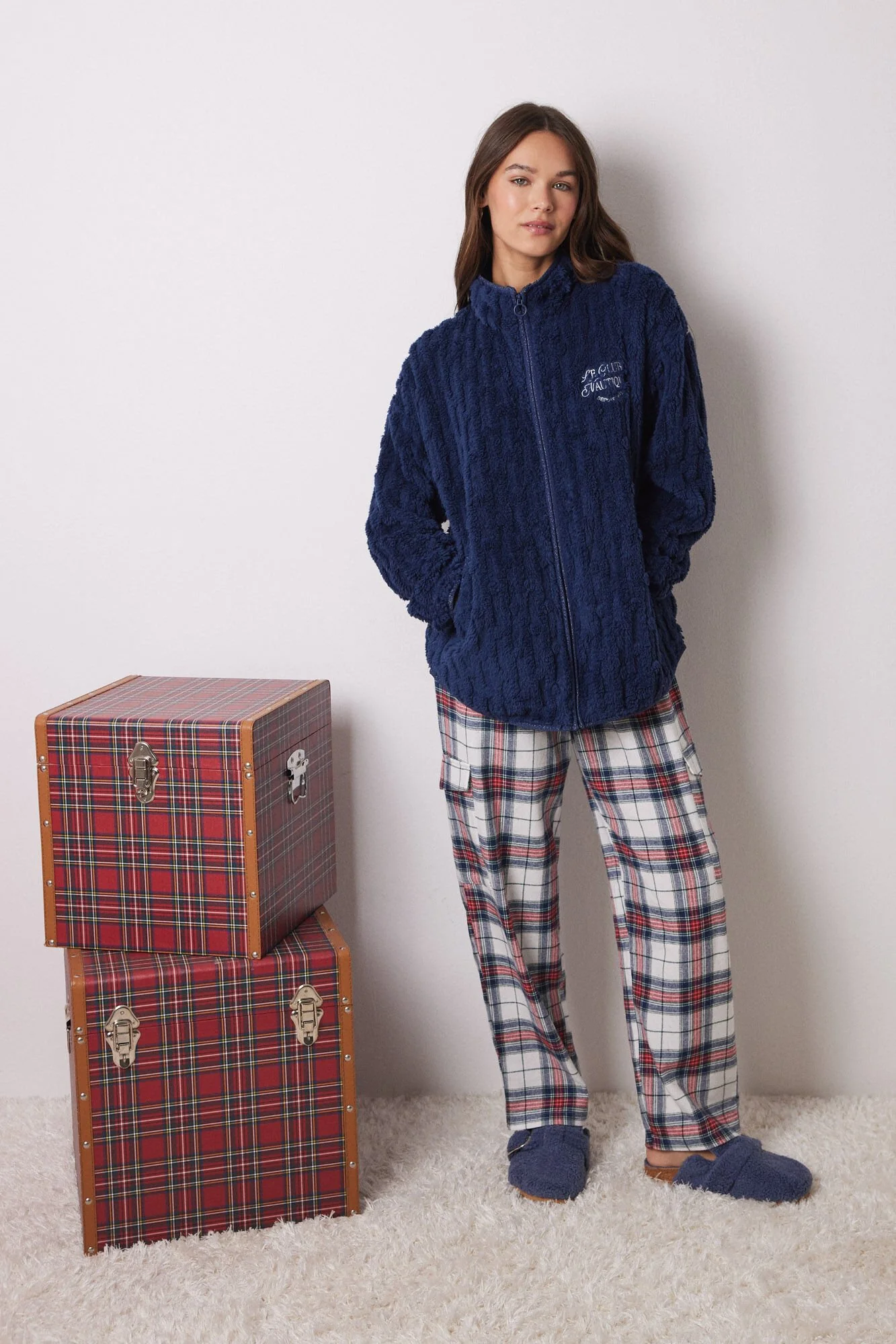 Short blue fleece robe - Image 3