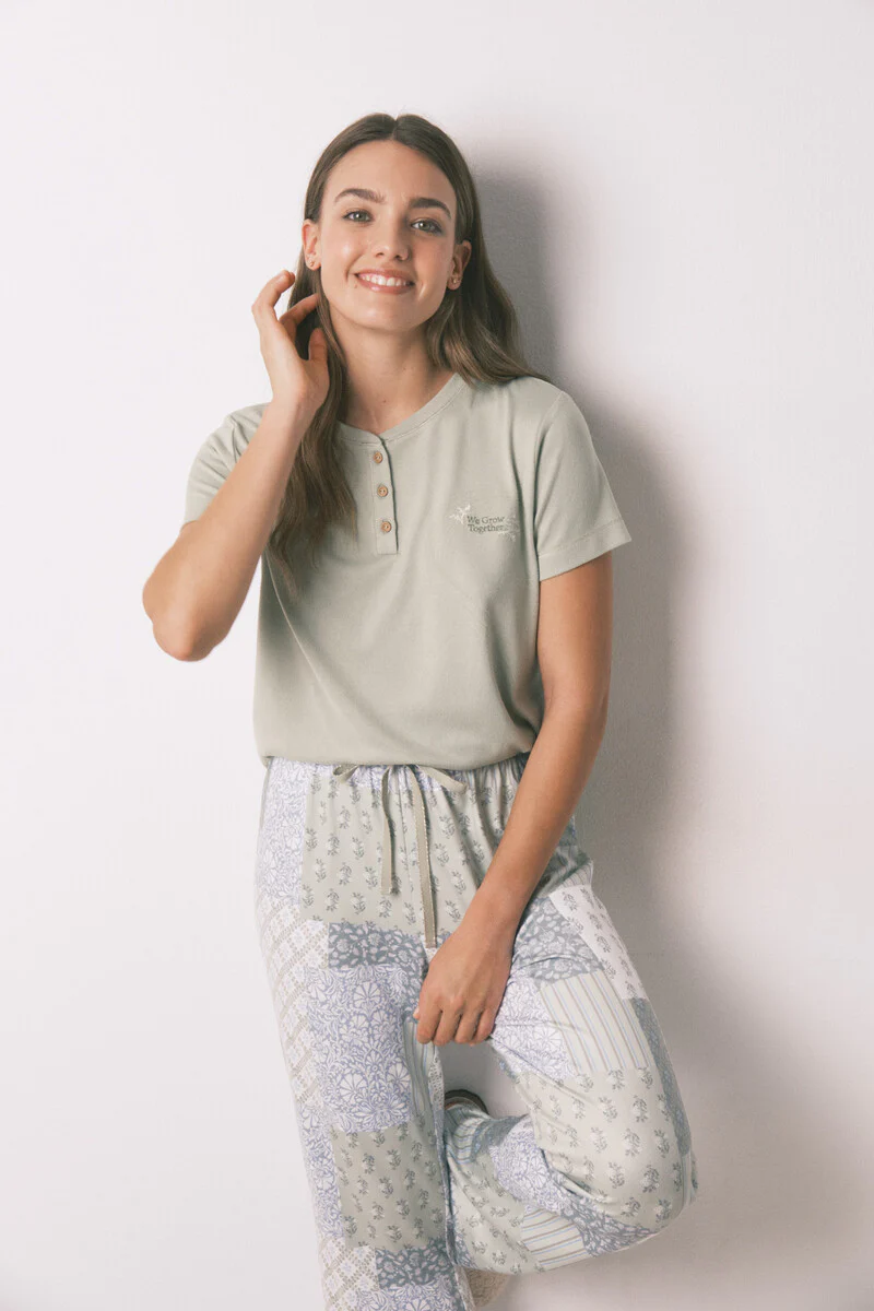Super soft patchwork short sleeve long pyjamas - Image 6