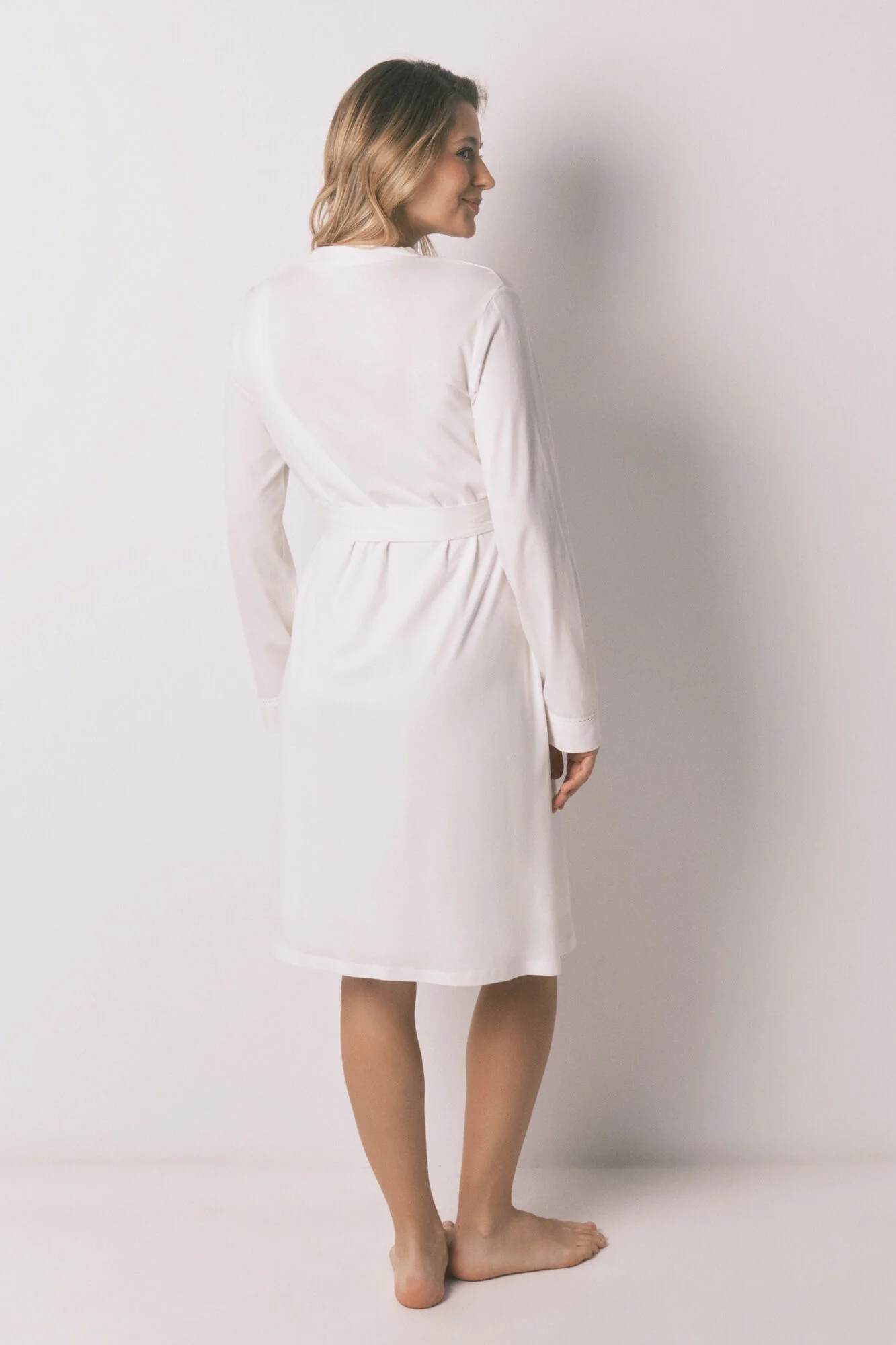 White cotton midi robe maternity - Image 4